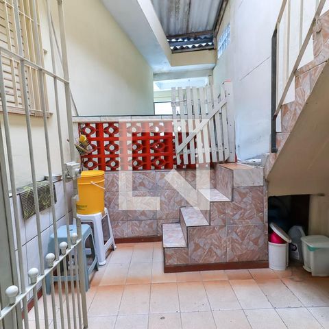 Casa à venda com 130m², 5 quartos e 3 vagasÁrea de Serviço