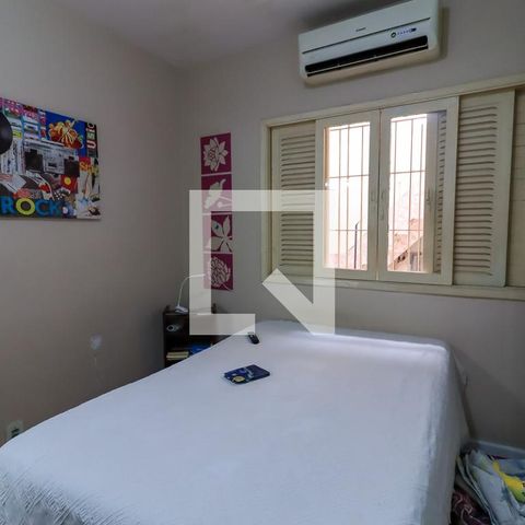 Casa à venda com 130m², 5 quartos e 3 vagasQuarto 2