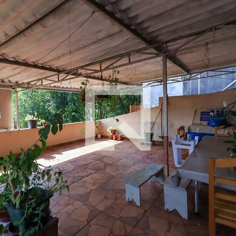 Casa à venda com 130m², 5 quartos e 3 vagasTerraço