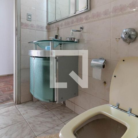 Casa à venda com 405m², 5 quartos e 2 vagasBanheiro Social