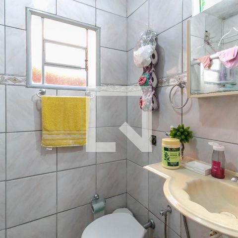 Casa à venda com 405m², 5 quartos e 2 vagasBanheiro Social
