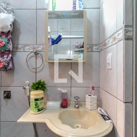 Casa à venda com 405m², 5 quartos e 2 vagasBanheiro Social