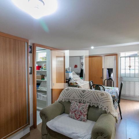 Casa à venda com 405m², 5 quartos e 2 vagasSala