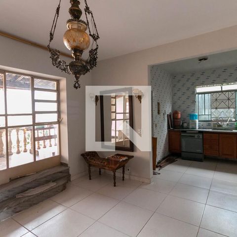 Casa à venda com 405m², 5 quartos e 2 vagasCopa