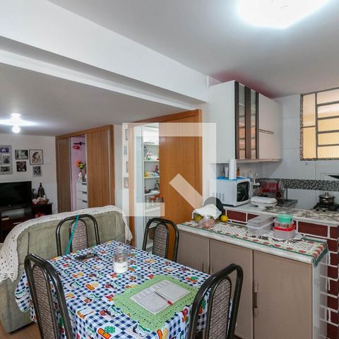 Casa à venda com 405m², 5 quartos e 2 vagasSala