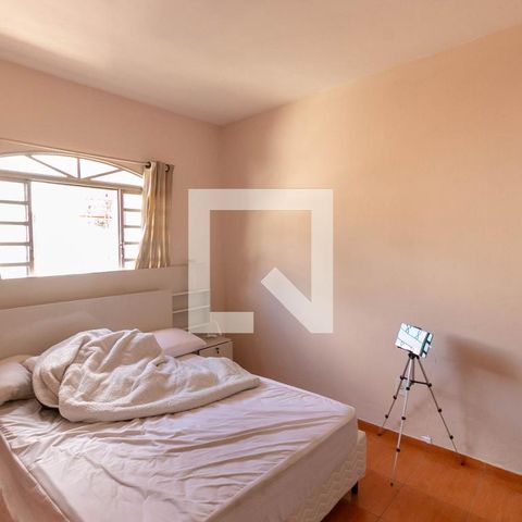 Casa à venda com 405m², 5 quartos e 2 vagasQuarto 3