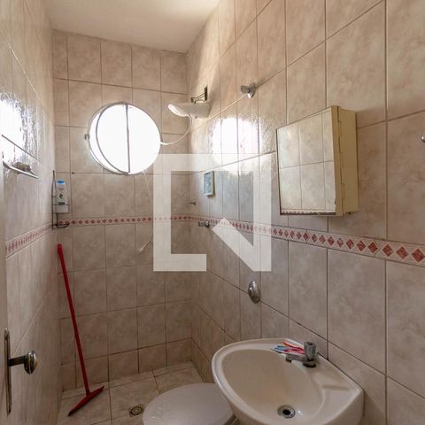 Casa à venda com 405m², 5 quartos e 2 vagasBanheiro Social