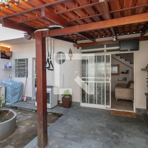 Casa à venda com 405m², 5 quartos e 2 vagasÁrea de Serviço