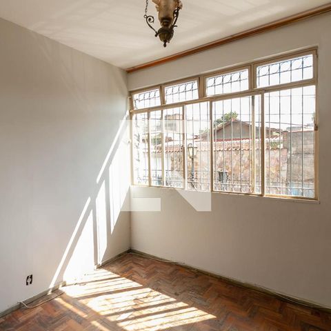 Casa à venda com 405m², 5 quartos e 2 vagasQuarto 6