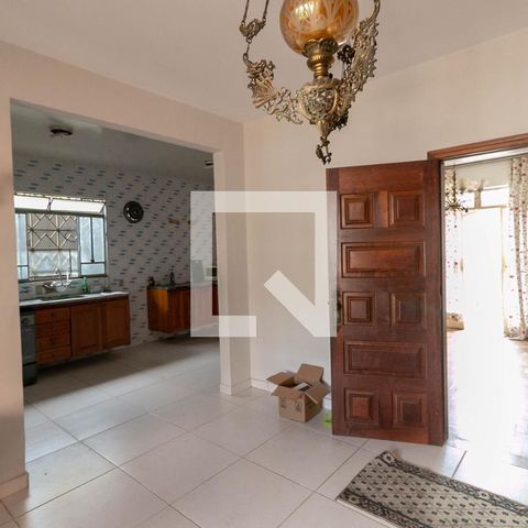 Casa à venda com 405m², 5 quartos e 2 vagasCopa