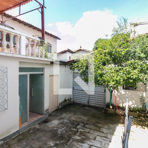 Casa à venda com 405m², 5 quartos e 2 vagasÁrea de Serviço