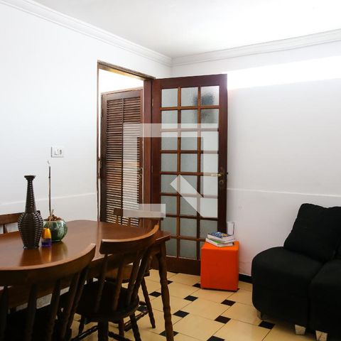 Casa à venda com 100m², 3 quartos e sem vagaSala
