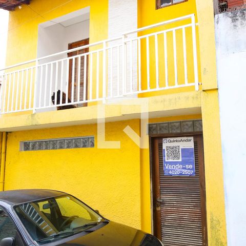 Casa à venda com 100m², 3 quartos e sem vagaFachada
