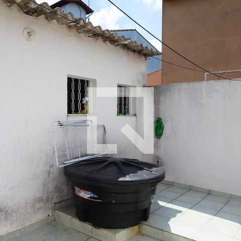 Casa à venda com 100m², 3 quartos e sem vagaÁrea de Serviço