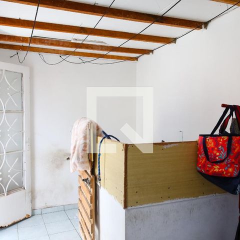 Casa à venda com 100m², 3 quartos e sem vagaÁrea de Serviço