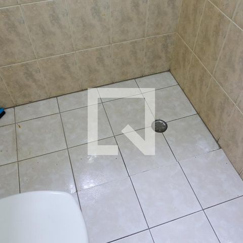 Casa à venda com 268m², 4 quartos e 6 vagasBanheiro Social