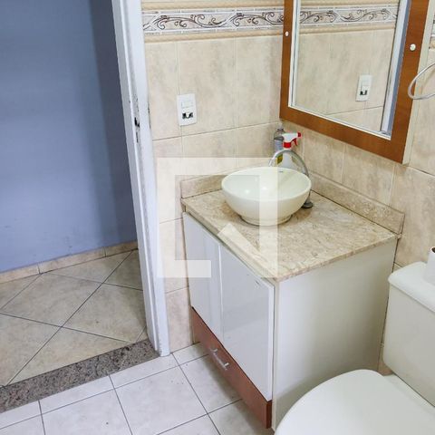 Casa à venda com 268m², 4 quartos e 6 vagasBanheiro Social