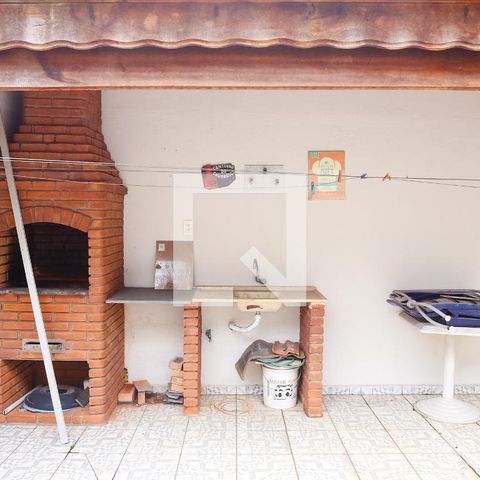 Casa à venda com 268m², 4 quartos e 6 vagasChurrasqueira