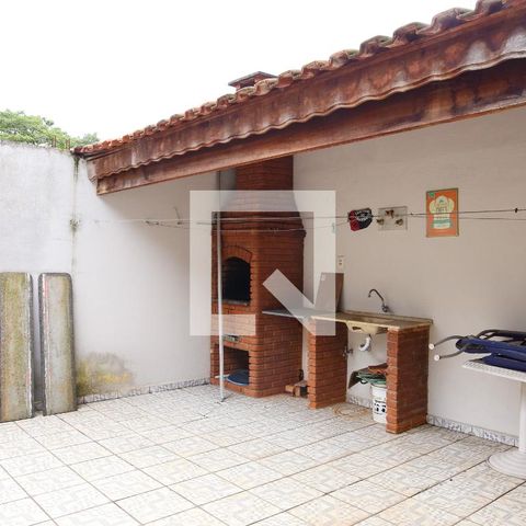 Casa à venda com 268m², 4 quartos e 6 vagasChurrasqueira