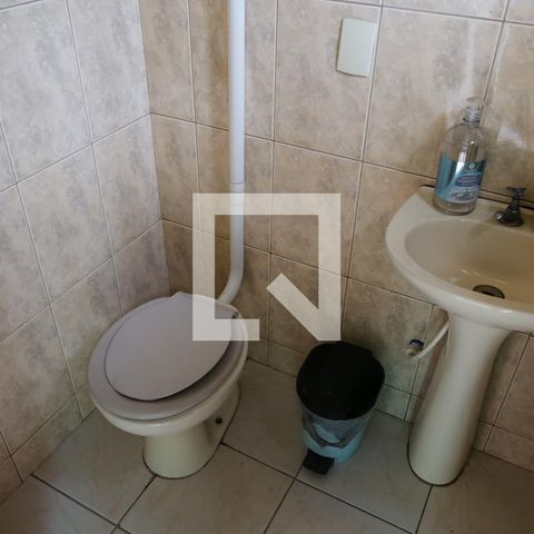 Casa à venda com 268m², 4 quartos e 6 vagasBanheiro da Garagem