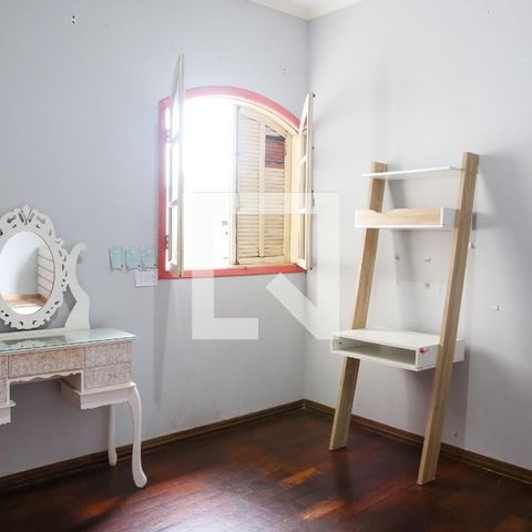 Casa à venda com 268m², 4 quartos e 6 vagasQuarto 3