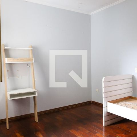 Casa à venda com 268m², 4 quartos e 6 vagasQuarto 3