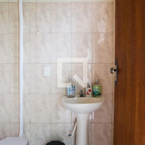 Casa à venda com 268m², 4 quartos e 6 vagasBanheiro da Garagem