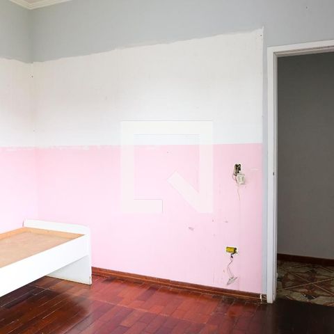 Casa à venda com 268m², 4 quartos e 6 vagasQuarto 3