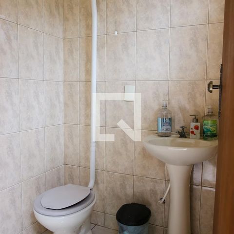 Casa à venda com 268m², 4 quartos e 6 vagasBanheiro da Garagem