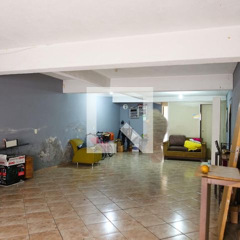 Casa à venda com 268m², 4 quartos e 6 vagasGaragem