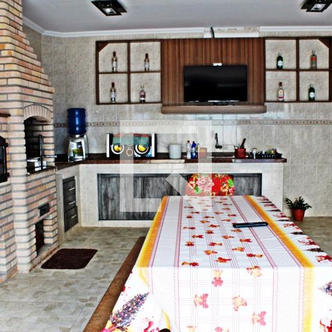 Casa à venda com 320m², 4 quartos e 4 vagasÁrea gourmet