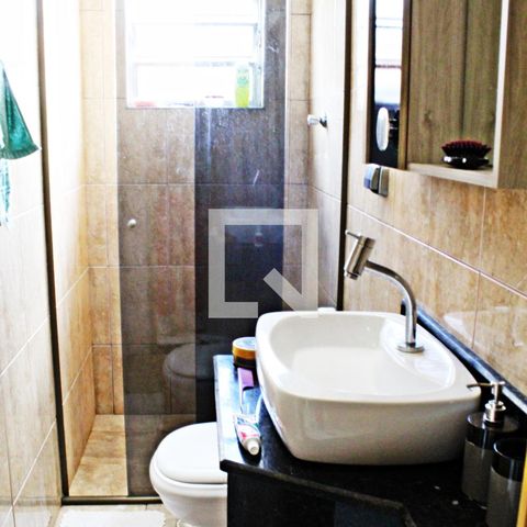 Casa à venda com 320m², 4 quartos e 4 vagasEdicula