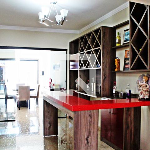 Casa à venda com 320m², 4 quartos e 4 vagasSala 1