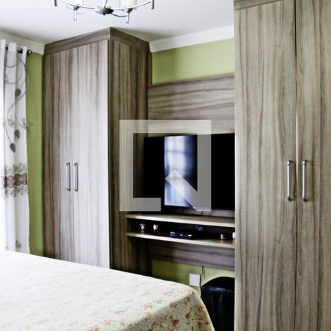 Casa à venda com 320m², 4 quartos e 4 vagasQuarto 3 - Suíte
