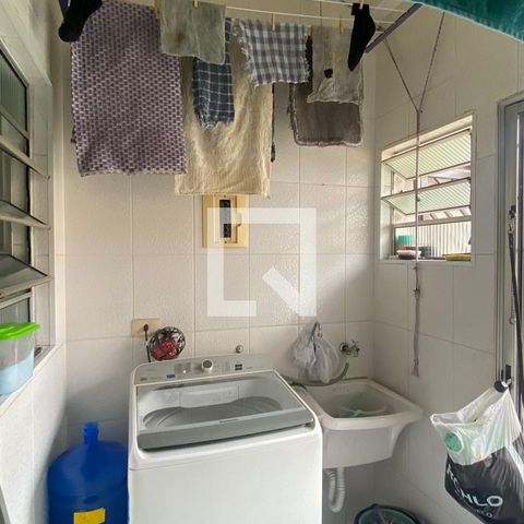 Casa à venda com 115m², 4 quartos e sem vagaArea de Serviço Casa 2