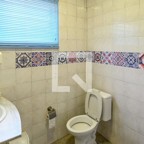 Casa à venda com 115m², 4 quartos e sem vagaBanheiro Casa 1