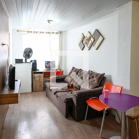 Casa à venda com 115m², 4 quartos e sem vagaSala Casa 2