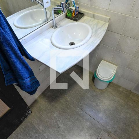 Casa à venda com 115m², 4 quartos e sem vagaBanheiro Casa 1