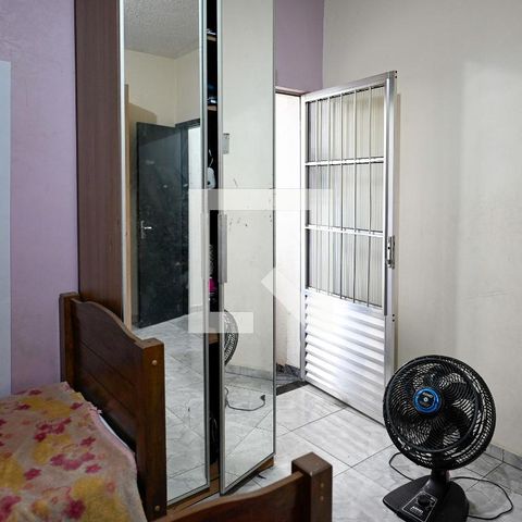 Casa à venda com 115m², 4 quartos e sem vagaQuarto 1 Casa 2