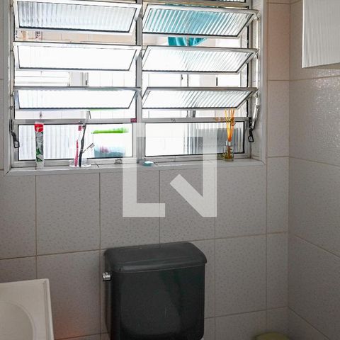 Casa à venda com 115m², 4 quartos e sem vagaBanheiro