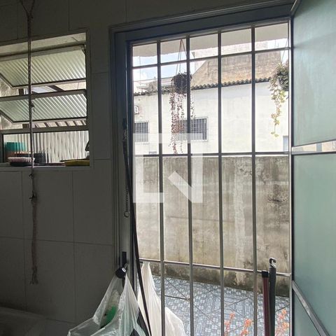 Casa à venda com 115m², 4 quartos e sem vagaArea de Serviço Casa 2