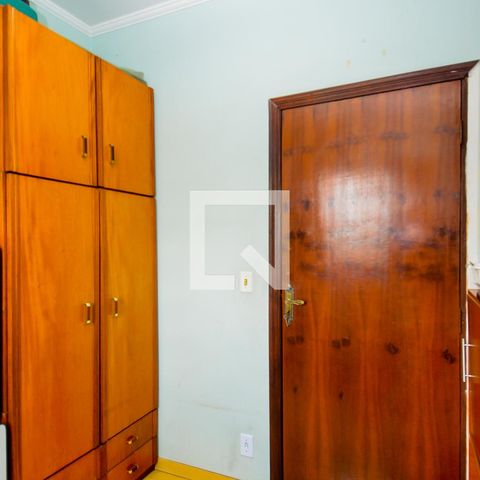 Casa à venda com 100m², 3 quartos e 2 vagasQuarto 2