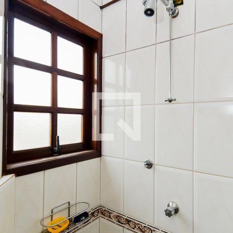 Casa à venda com 100m², 3 quartos e 2 vagasBanheiro Social
