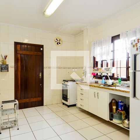 Casa à venda com 100m², 3 quartos e 2 vagasCozinha