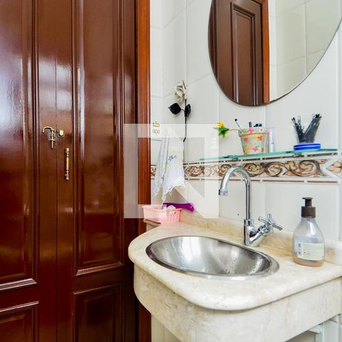 Casa à venda com 100m², 3 quartos e 2 vagasLavabo 