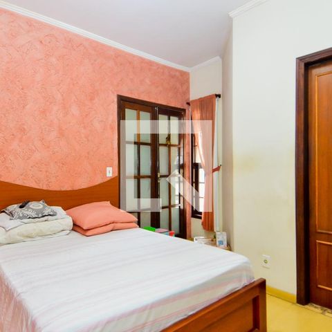 Casa à venda com 100m², 3 quartos e 2 vagasQuarto 3 - Suíte