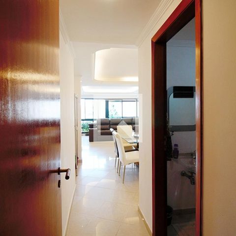 Apartamento à venda com 170m², 4 quartos e 3 vagasEntrada