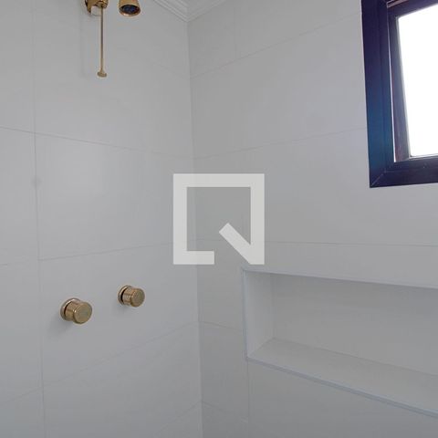 Apartamento à venda com 170m², 4 quartos e 3 vagasBanheiro da Suíte 1