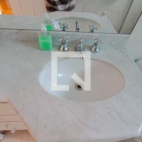 Apartamento à venda com 170m², 4 quartos e 3 vagasBanheiro Social