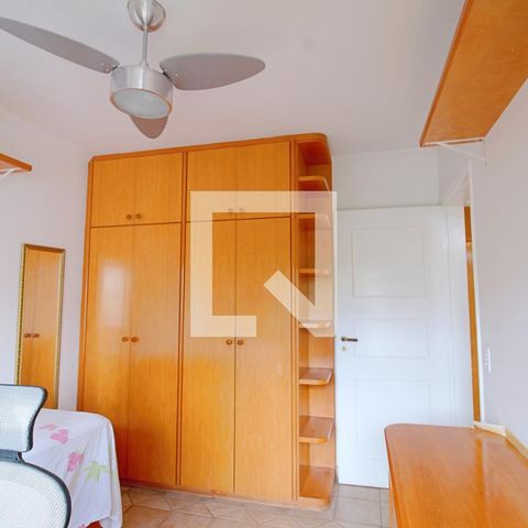 Apartamento à venda com 170m², 4 quartos e 3 vagasQuarto 4